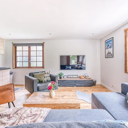 De Luxe Avec Jacuzzi, Vue Montagne Et Jardin Apartamento Chamonix