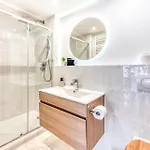 דירה De Luxe Avec Jacuzzi, Vue Montagne Et Jardin *